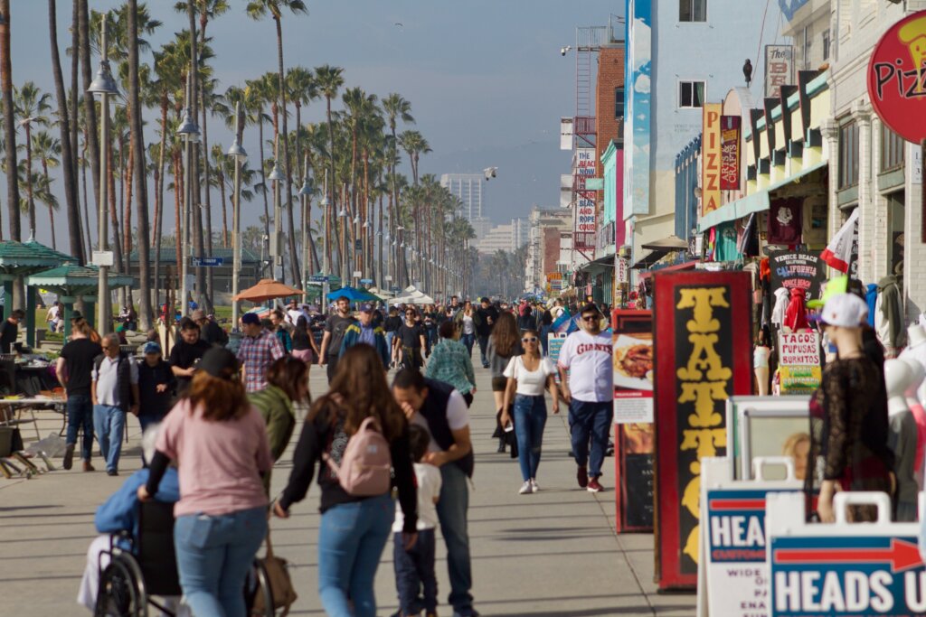 Advertising in Los Angeles